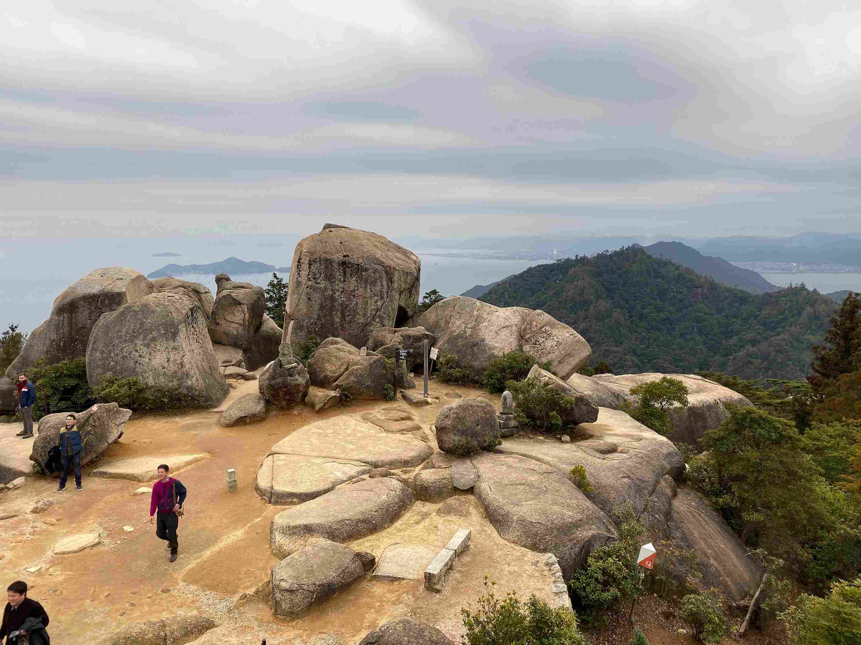 Гора Мисэн Mount Misen