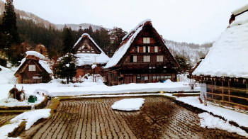 Гассё-дзукури Минкаэн Gassho-zukuri Minkaen