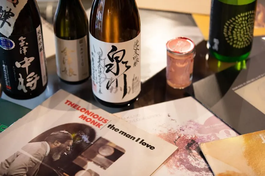 Как выбрать и пить саке?