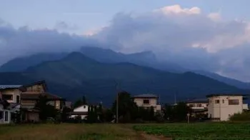 Гора Синобу Shinobu Mountain