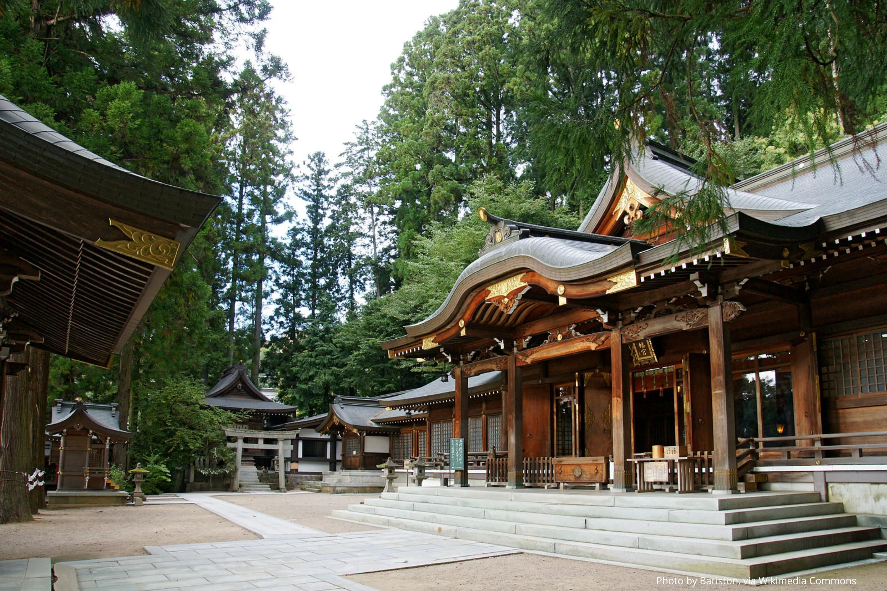 Храм Хатимангу